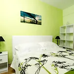 Little Star Apartman *